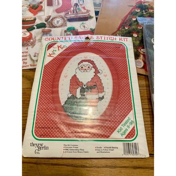 VTG Lot of 19 Count Cross Stitch Pattern Book Kit Christmas Santa Tree Craft 90s - Picture 3 of 13